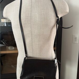 Marc Jacob’s Black Leather Crossbody Bag